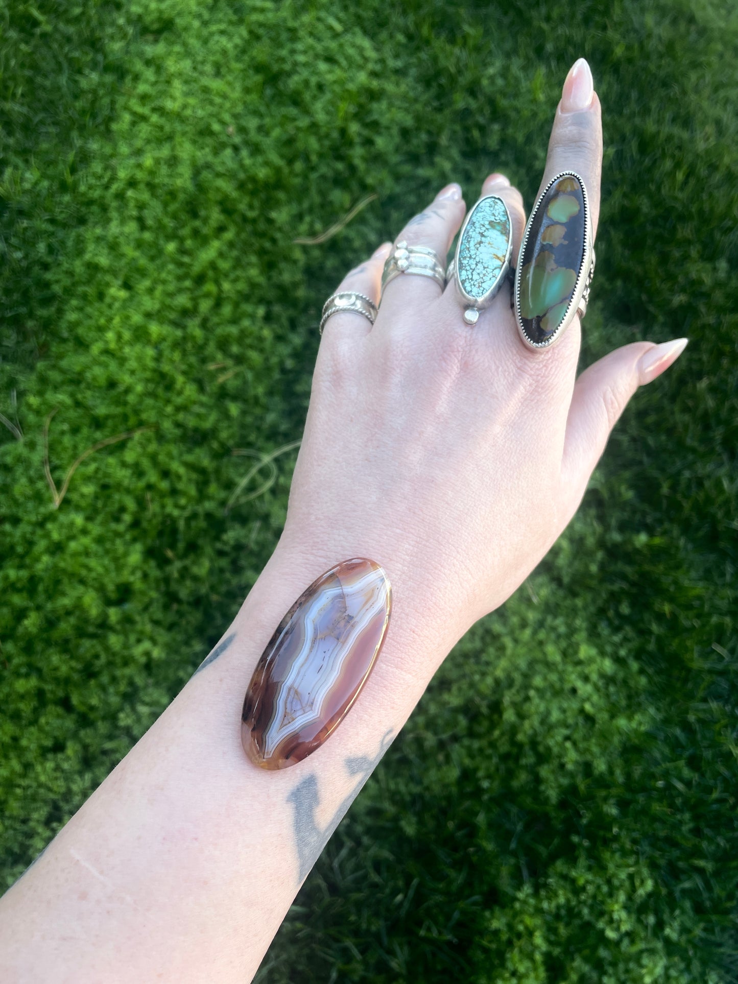 *Yoni* Lace Agate